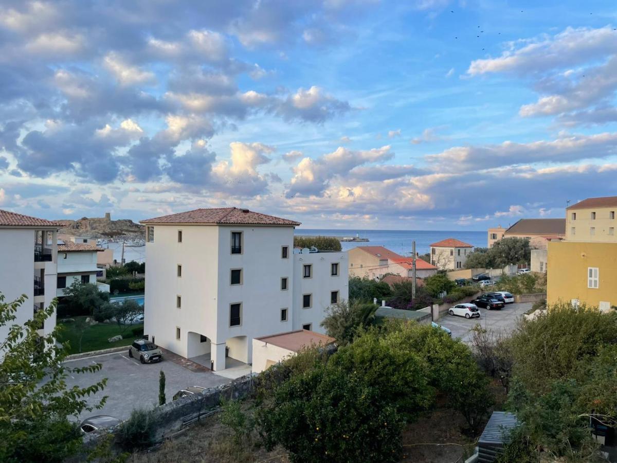 Appartement T4 Tres Bien Situe Et Climatise LʼÎle-Rousse Εξωτερικό φωτογραφία